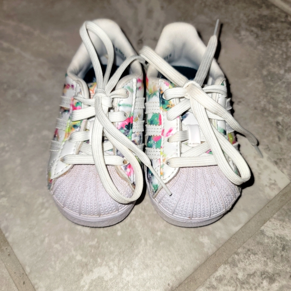 Toddler Adidas Girl Original Superstar Shoes